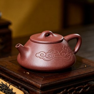 想入手正宗宜兴紫砂茶具，产地原料辨别技巧
