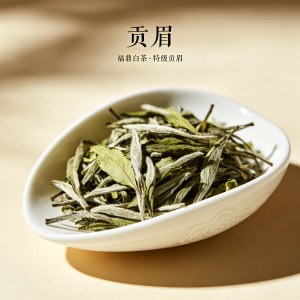 囤货收藏白茶挑选技巧，避开低端做旧原料茶